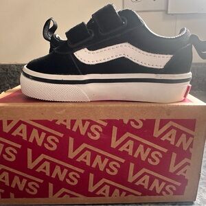 Vans Toddler Black and White Velcro Sneakers